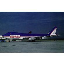Aircraft postcard Federal Express Boeing 747, N631FE. Unposted