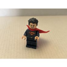 Official LEGO DC Comics Superman Figure