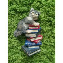 Cat Figurine Leonardo Collection 2002 Reading Lesson