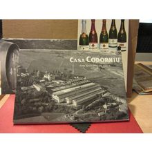 CODORNIU CAVAS.. CELLARS, SPAIN set of 8 postcards i card wallet