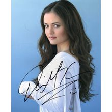 Autographed Danica McKellar 8 x 10 Photo Signed Cute