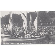 Southend On Sea A Good Load Old Boat Trip Ship Essex Postcard