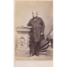 VICT. CDV PHOTO -SMART MAN. PILLAR/BOOK BY INSKIP, SCARBOROUGH