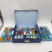 Vintage 1968 Official Lesney Matchbox Deluxe Collector Case Full Of Lesney Cars