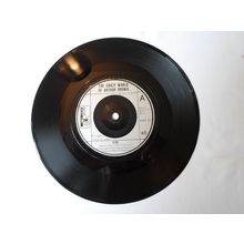 7" 1973.. ARTHUR BROWN,-THUNDERCLAPNEWMAN. FIRE, SOMETHING IN THE AIR .NEAR MINT