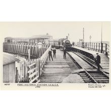Fort Victoria Station SW & CR in 1905 Isle Of Wight RPC Postcard
