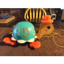 Old Vintage Original Fisher Price Tip Toe Turttle # 773 9" Long Working 1962