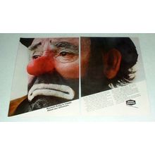1967 Union Carbide Ad w/ Emmett Kelly