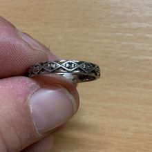 UK SIZE R RING VINTAGE GOTHIC SILVER TONE 2 GRAMS (P3)
