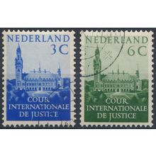 ICJ, The Hague: 3c & 6c - Netherlands 1951/3 - FH - MiNr D28 & D32