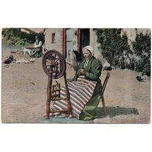 PRINTED SOCIAL HISTORY POSTCARD IRISH LADY AT SPINNING WHEEL POSTED 1906 (4235)