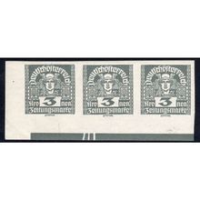 1921 AUSTRIA Sg N383A 3k GREY UN MOUNTED MINT STRIP OF 3 (B39)