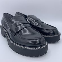 Calvin Klein Suzie 2 Penny Loafers size 8 women’s Black