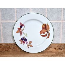 Royal Worcester Evesham Vale | Small Fruit Plate 6.5 inch | Green Rim Vintage