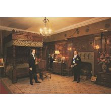 Warwick Castle Kenilworth Bedroom Madame Tussauds Postcard