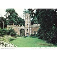 Knebworth Gate House Herts Hertfordshire Womens Institute Postcard