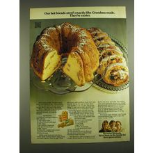 1971 Diamond Walnuts Advertisement - recipe for Kugelhof and Walnut Coffee Strip