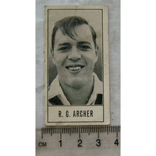 1957 Barratt & Co. Test Cricketers B No. 11 R. G. Archer, Queensland