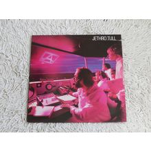 JETHRO TULL, JETHRO TELL VINYL LP.