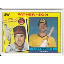 1985 Topps Baseball card 135 Terry Kennedy/Bob Kennedy Father-Son