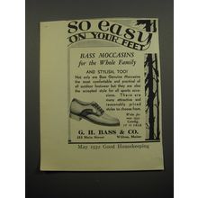 1932 G.H. Bass & Co Moccasins Shoes Ad - So easy on your feet