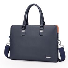 Casual bag. In leather