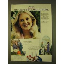1979 Avon Makeup Ad - Beautiful Way to Work