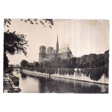 CATHEDRALE NOTRE-DAME, PARIS, FRANCE used vintage postcard 1945 postmark =