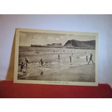 la playa, CASTRO URDIALES, SPAIN unused vintage postcard =