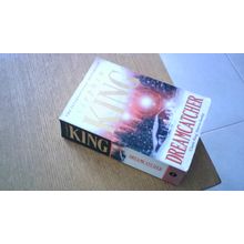 DREAMCATCHER. Stephen King (First Edition Paperback) New English Library (2001)