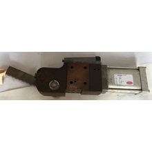 NEW DESTACO 82G6N-632C907-009180B PNEUMATIC CLAMP,TJ