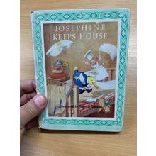 VINTAGE MRS CRADOCK "JOSEPHINE KEEPS HOUSE" APPLETON ART FICTION HB BOOK (P3)
