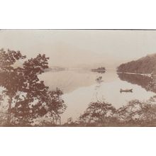 LOCH ACHRAY AND BEN VENUE . RP POSTCARD. ED528