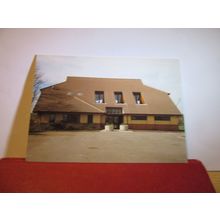 NEW VILLAGE HALL, BROMHAM, BEDFORDSHIRE unused postcard dated 1992 =