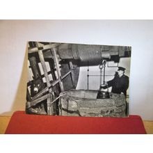 THE DONKEY WHEEL, CARISBROOKE CASTLE, ISLE OF WIGHT. used postcard RP 1959 pm =