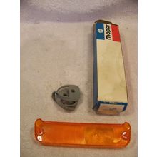 1969 CHRYSLER NEW YORKER AMBER MARKER TURN SIGNAL LENS NOS #2932773