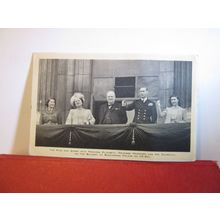 ROYAL FAMILY & WINSTON CHURCHILL, V. E. DAY, BUCKINGHAM PALACE unused postcard =