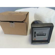 NEW EAGLE SIGNAL HK510B6 ELECTRIC TIME TOTALIZER; PANEL MTG.; 240VAC/60HZ,CR