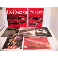 2000 DODGE AVENGER CHRYSLER 300M PT LHS PLYMOUTH DAKOTA JEEP SALES BROCHURES (8)