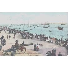 Boating From Southsea Beach Southsea Hampshire Postcard (QHAM228)