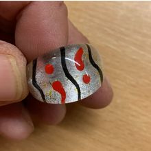 UK SIZE Q VINTAGE PLASTIC RESIN ARTISTIC DESIGN 3.7 GRAMS RING (P3)