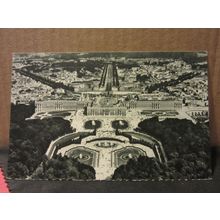 CHATEAU DE VERSAILLES, FRANCE .unused vintage postcard by AIR FRANCE AIRWAYS #