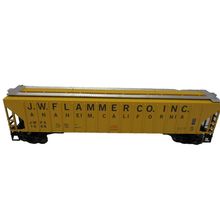 Plastic Model 3-Bay Covered Hopper J.W. Flammer Co. Anaheim California #1008