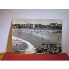 THE BEACH, DINARD, FRANCE. used vintage postcard RP 1950s =