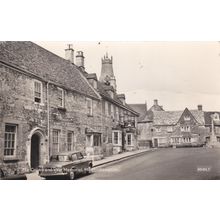 EC818 MINCHINHAMPTON - THE CROWN AND WAR MEMORIALR/P POSTCARD