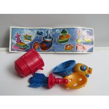 Kinder Surprise Toy 2001 K01-84 Space Station - With Insert