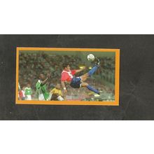 1998 BASSETT WORLD HEROES # 19 Hugo Brizuela Argentina