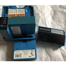 HONEYWELL RM7890 A 1015 BURNER RM7890A1015 Control, R7847A1033 Relay Module,BU