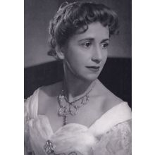 Peggy Ashcroft as Portia Royal Shakespeare Company Theatre Postcard