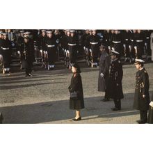 Queen Elizabeth II at Cenotaph Remembrance Sunday 1981 Postcard